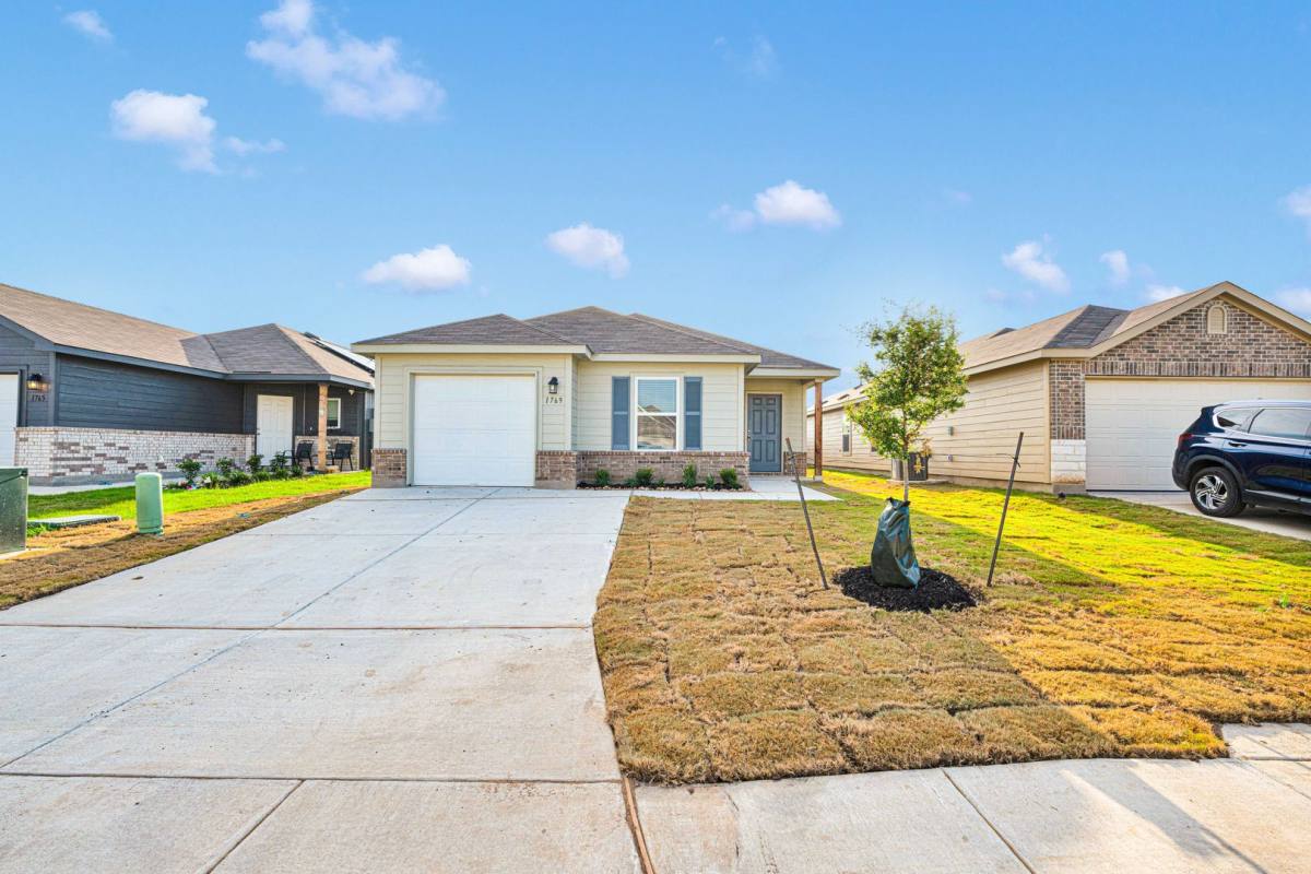 House for rent at 1769 Gwen Grove, San Antonio, TX 78221