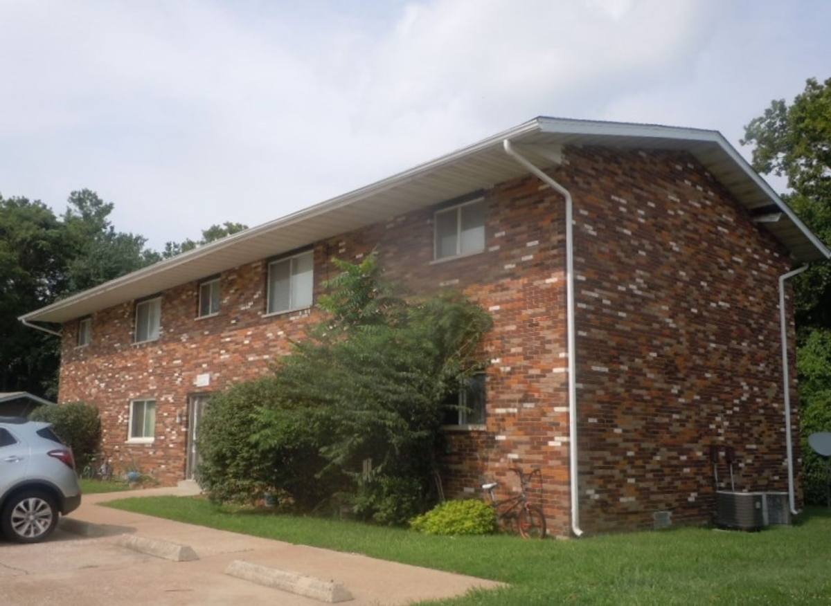 Apartment for rent at 724 Patty, Maryville, IL 62062