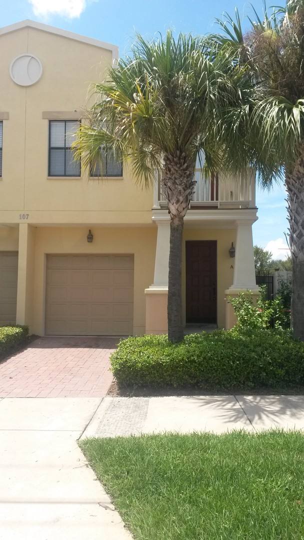 Townhouse for rent at 107 S Packwood Ave, Tampa, FL 33606