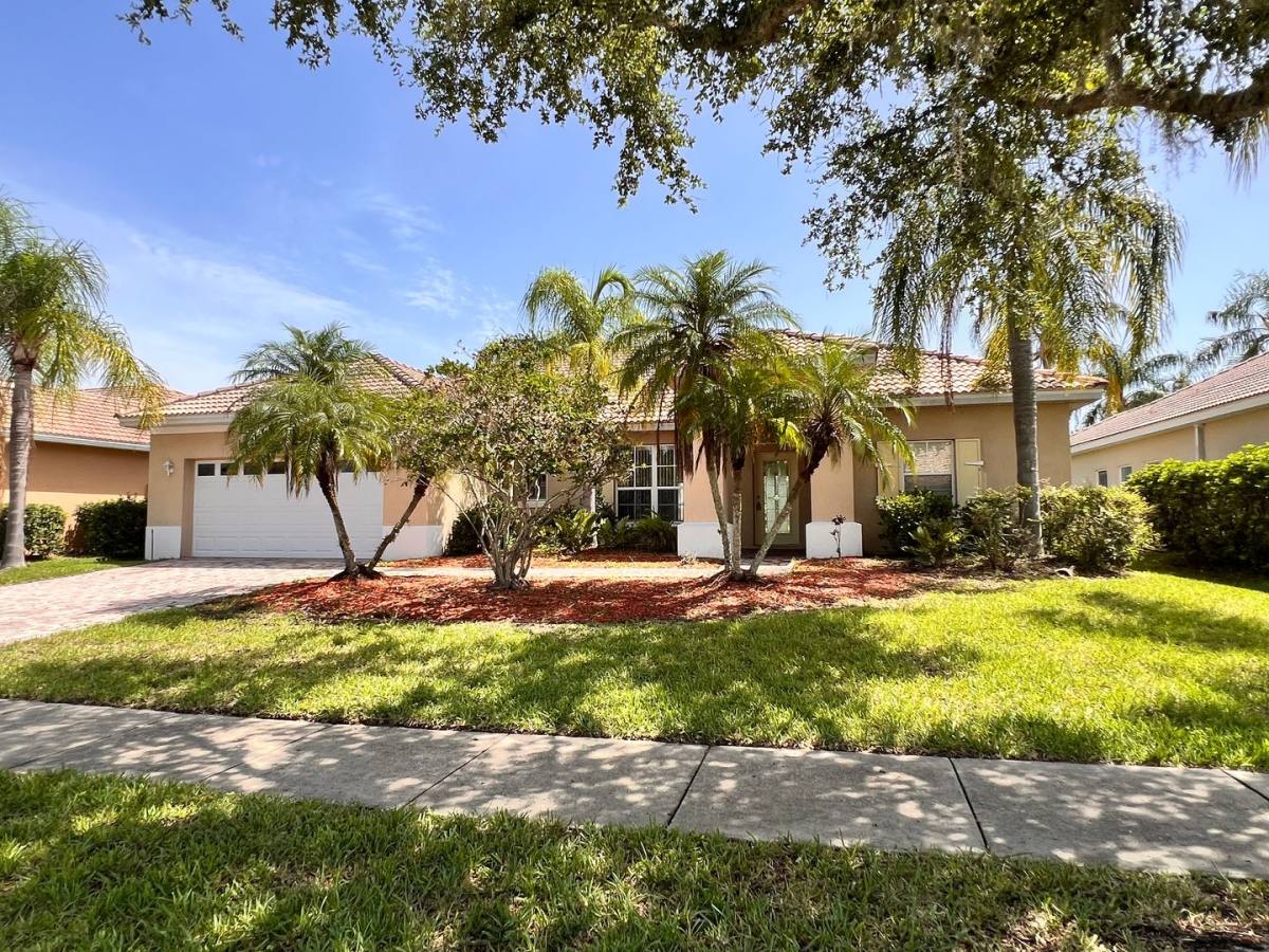 House for rent at 2971 Winding Trail, Kissimmee, FL 34746