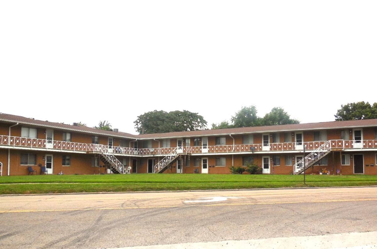 Apartment for rent at 605 St Louis Rd, Collinsville, IL 62234
