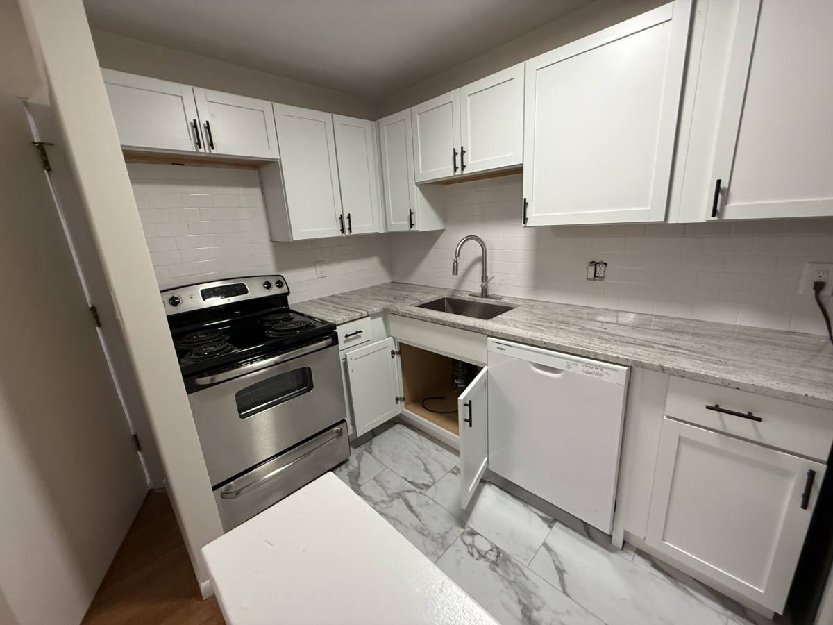 Apartment for rent at 260 Mount Auburn St #2F, Watertown, MA 02472