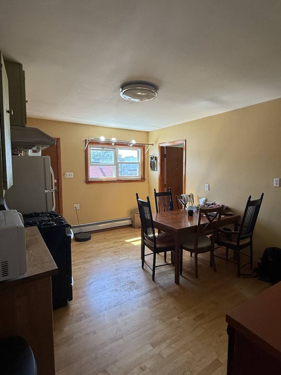 Apartment for rent at 54 Webster #3R, Cambridge, MA 02141