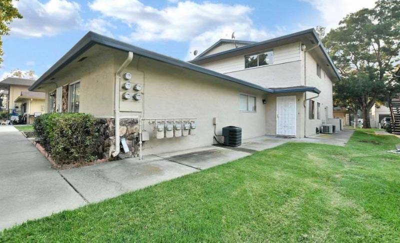 Apartment for rent at 2304 L St #3, Antioch, CA 94509