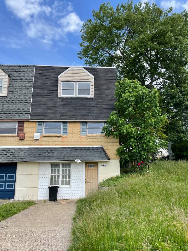 Townhouse for rent at 10816 Kelvin Ave, Philadelphia, PA 19116
