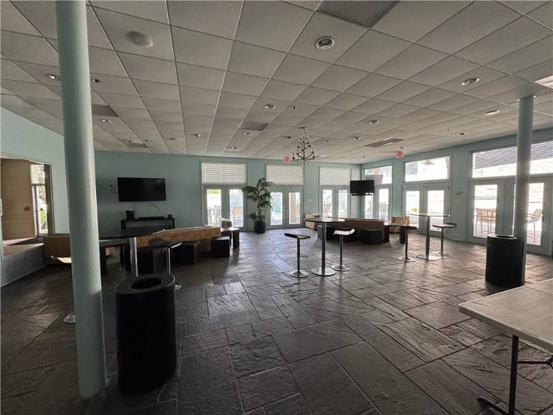 Apartment for rent at 1205 St Charles Ave #803, New Orleans, LA 70130