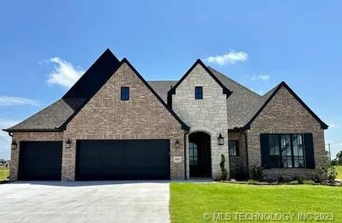 House for rent at 5810 E 126th Place S, Bixby, OK 74008