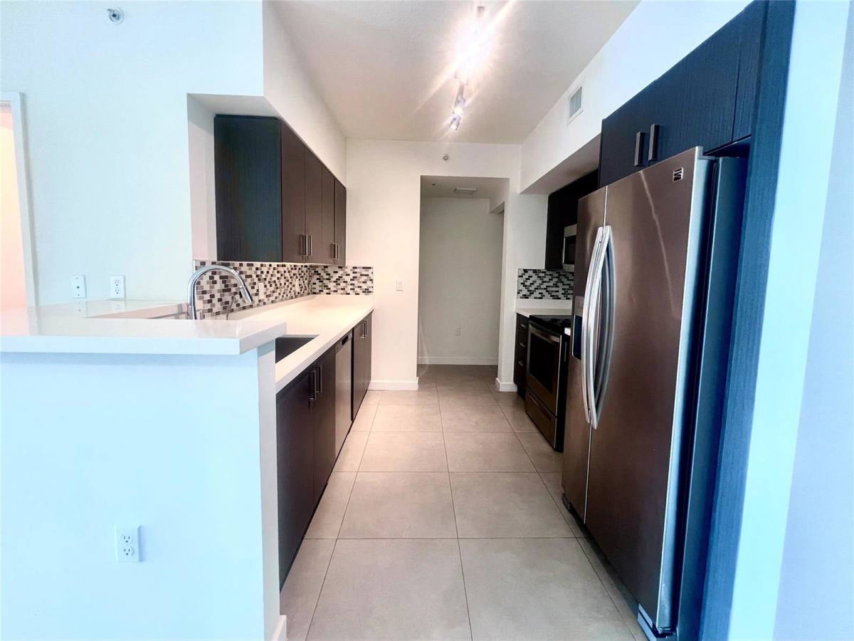 House for rent at 729 NW 2nd St #1001, Miami, FL 33128