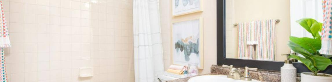 Apartment for rent at Colonial Village at Matthews, 1301 Crescent Lane, Matthews, NC 28105