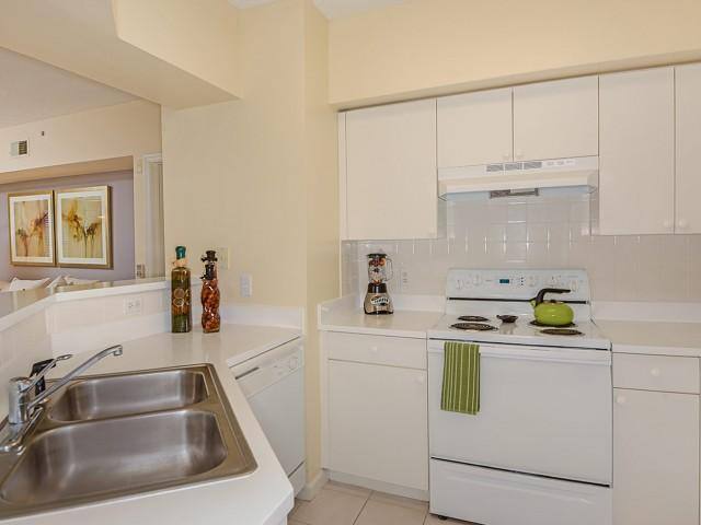 Apartment for rent at 1400 Via Lugano Circle, Boynton Beach, FL 33436