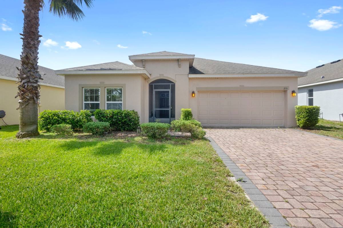 House for rent at 215 Lakeshore Dr, Davenport, FL 33837
