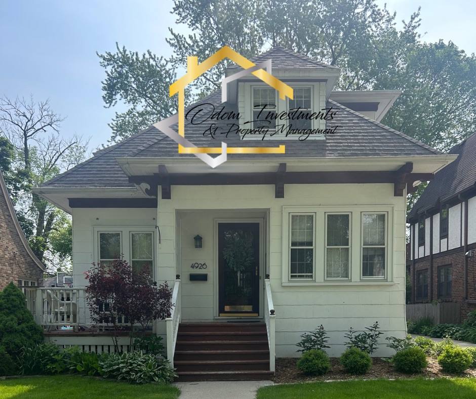 Townhouse for rent at 4926 N Cumberland Blvd, Milwaukee, WI 53217