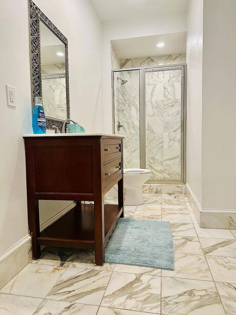 Apartment for rent at Northglenn Estates, 190 Northglenn Court, Atlanta, GA 30342