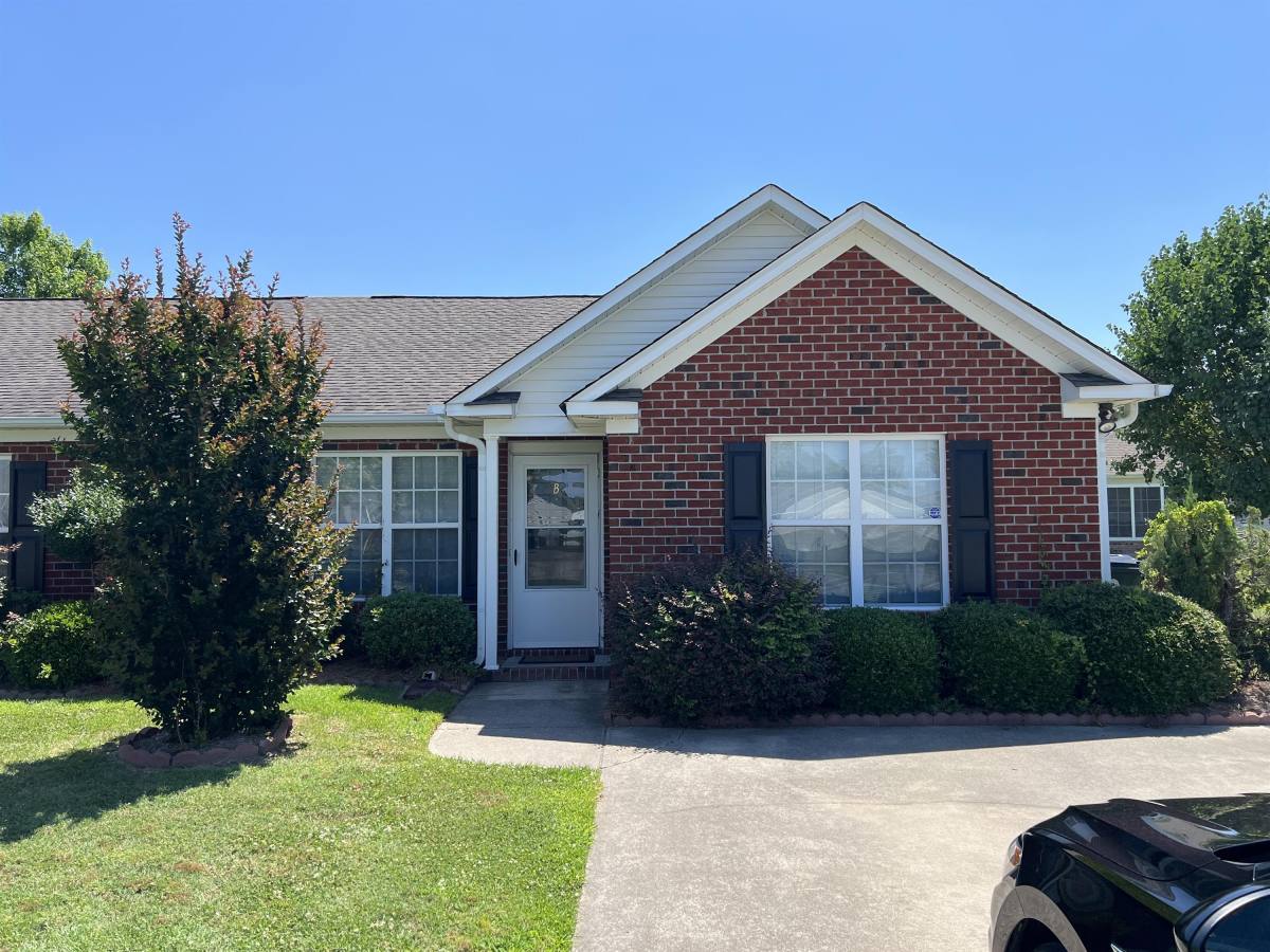Townhouse for rent at Carroll Crossing, 300 Jeremy Lane #B, Winterville, NC 28590