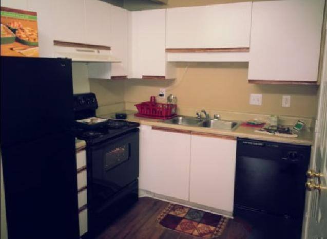 Apartment for rent at Dwell at the View, 1620 Hollywood Rd NW, Atlanta, GA 30318