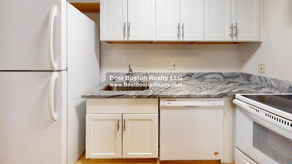 Apartment for rent at 19 Central St #19, Somerville, MA 02143