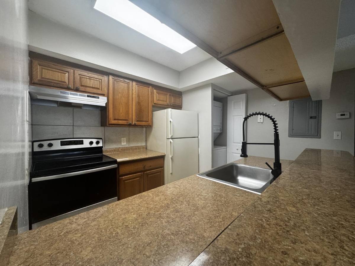 Townhouse for rent at Sun Vista Gardens, 5672 Rock Island Rd #1, Fort Lauderdale, FL 33319