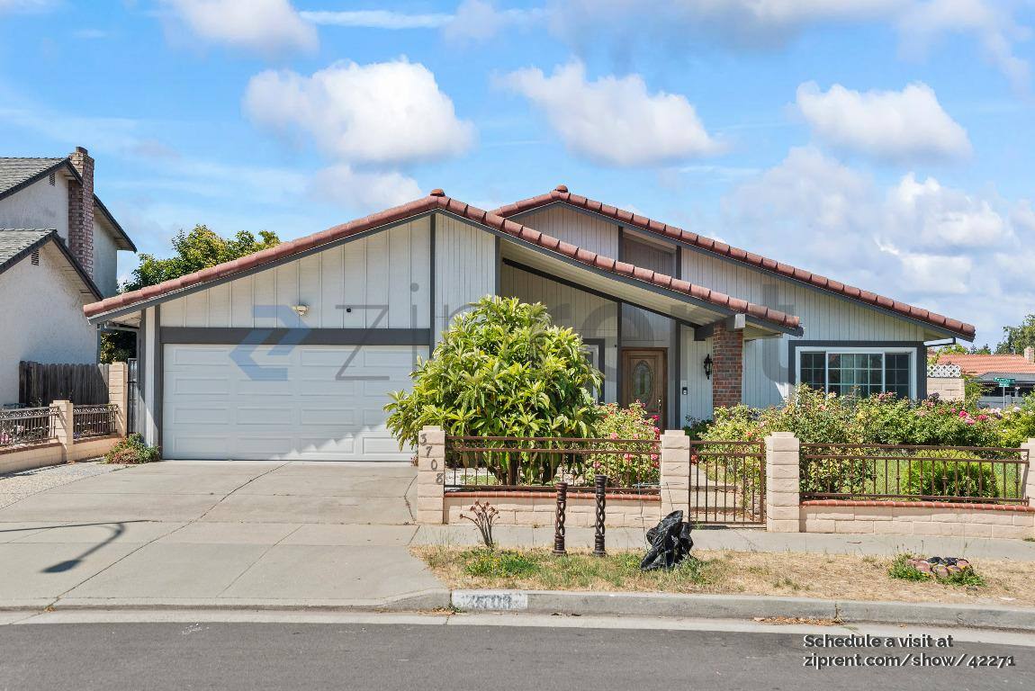 House for rent at 3708 Dundale Dr, San Jose, CA 95121