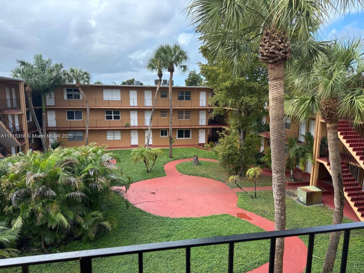 Condo for rent at 1230 W 54th St #325A, Hialeah, FL 33012