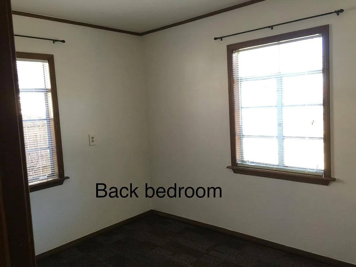 Apartment for rent at 412 N Baumann Ave, Edmond, OK 73034