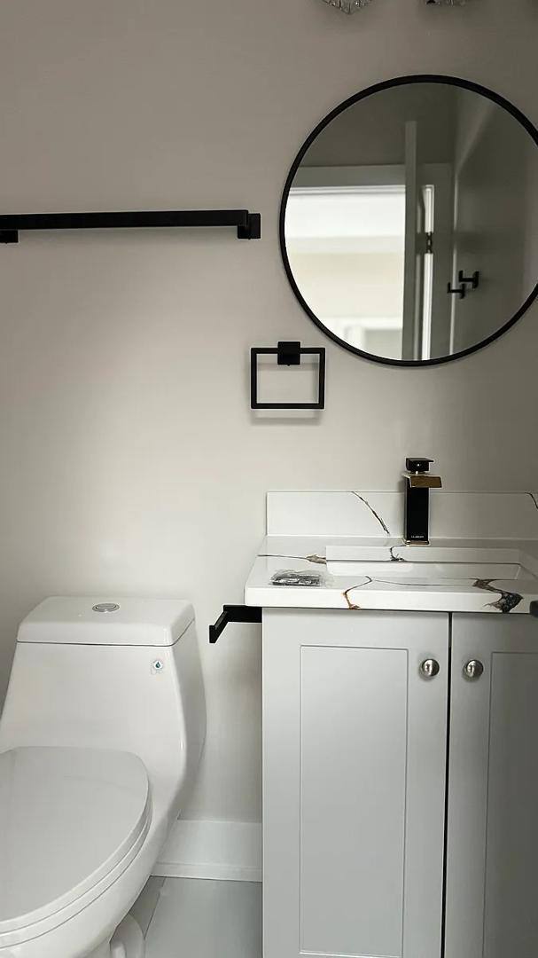 Apartment for rent at 3210 W Lawrence Ave #2D, Chicago, IL 60625