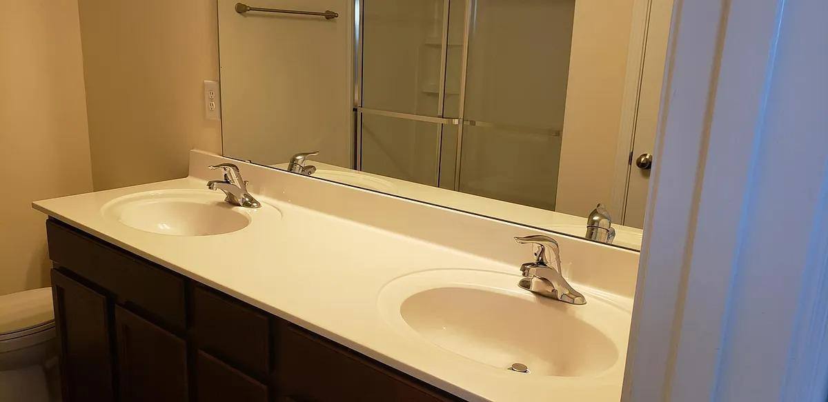Townhouse for rent at McDowell Crossing, 7307 Jane Parks Way, Charlotte, NC 28217