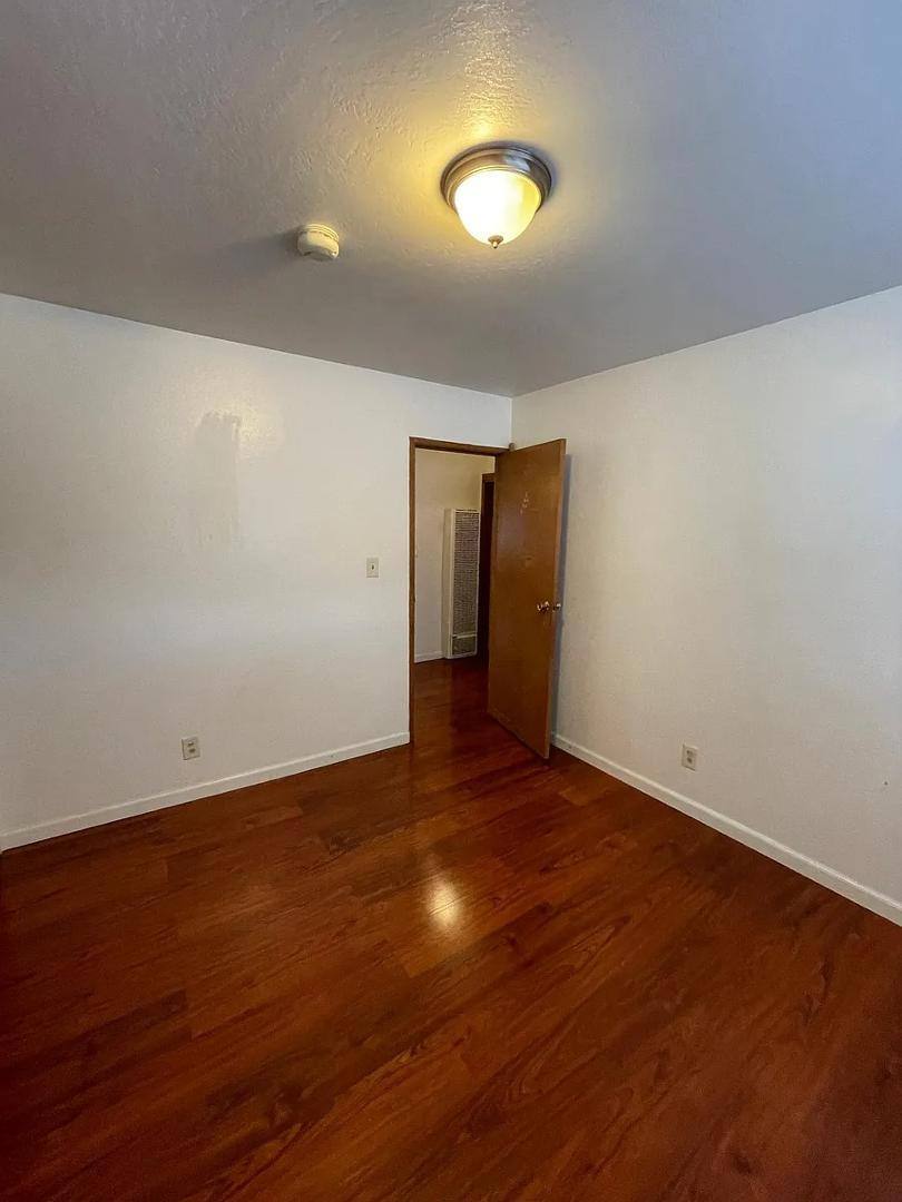 Apartment for rent at Regents Park, 1146 Washington Ave #7, Albany, CA 94706