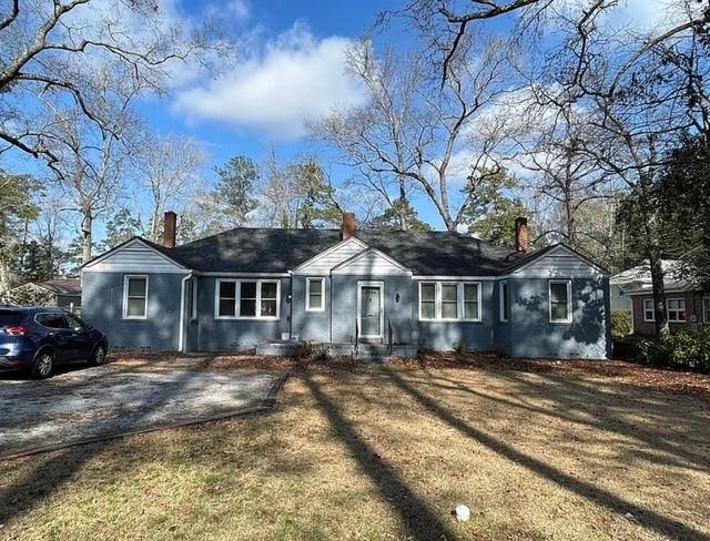 House for rent at 208 Greenwood Ave, Hartsville, SC 29550