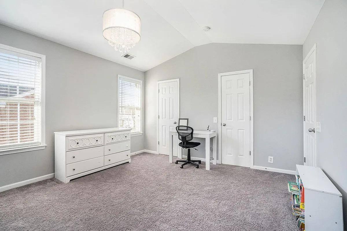 Townhouse for rent at Charleston Place at Ballantyne, 10428 Winslet Dr, Charlotte, NC 28277