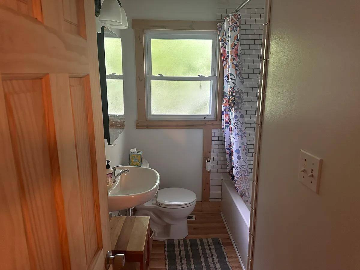 House for rent at Halta, 65 Huffman Rd, Asheville, NC 28806