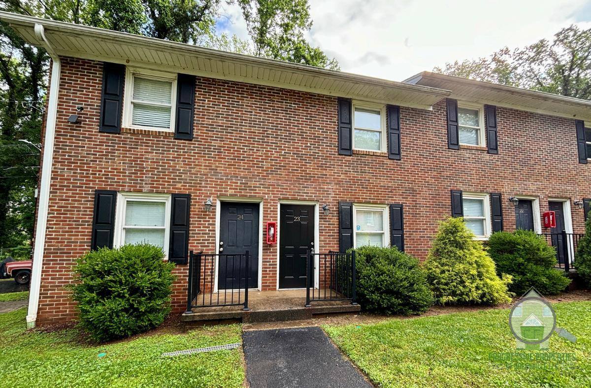 Townhouse for rent at Hidden Creek, 10 Stagg St, Greenville, SC 29607