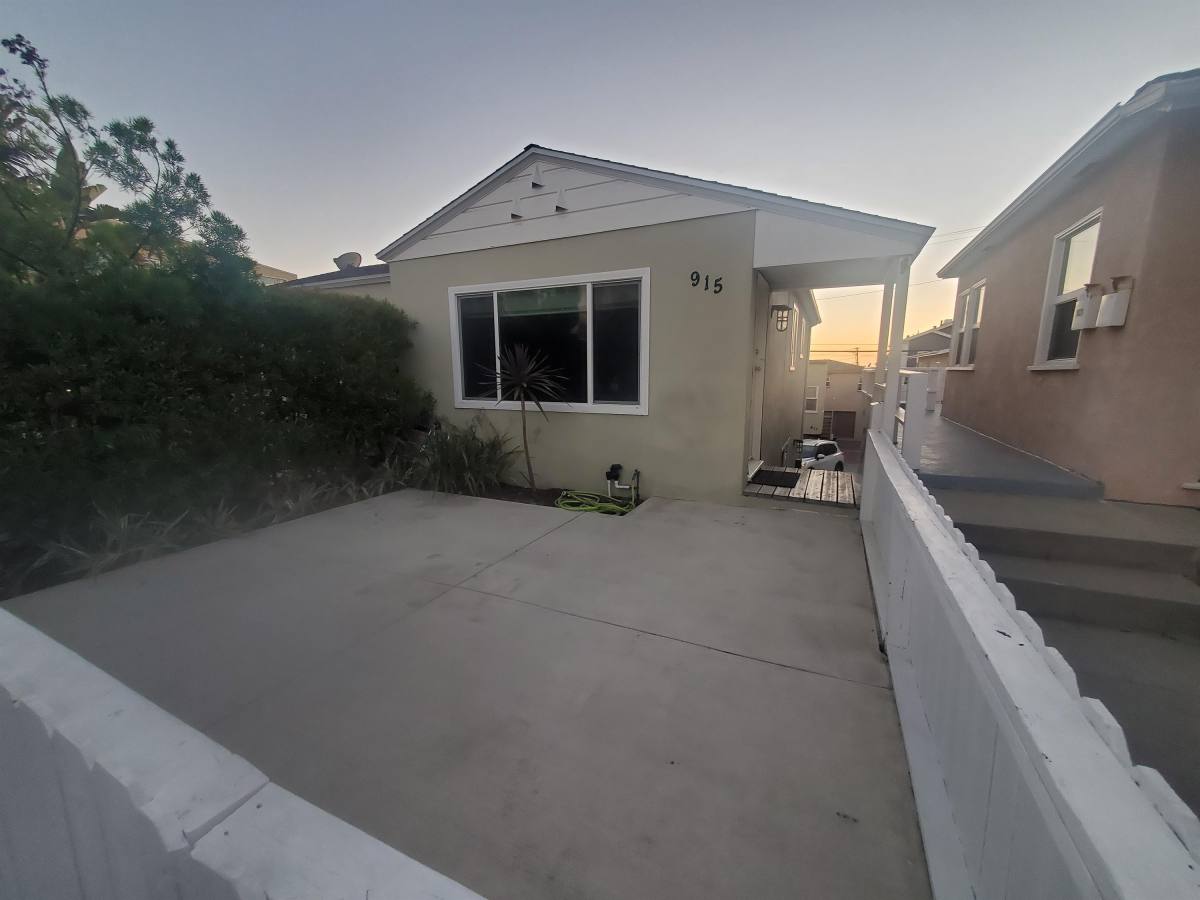 House for rent at 907-915 Monterey Blvd #915, Hermosa Beach, CA 90254