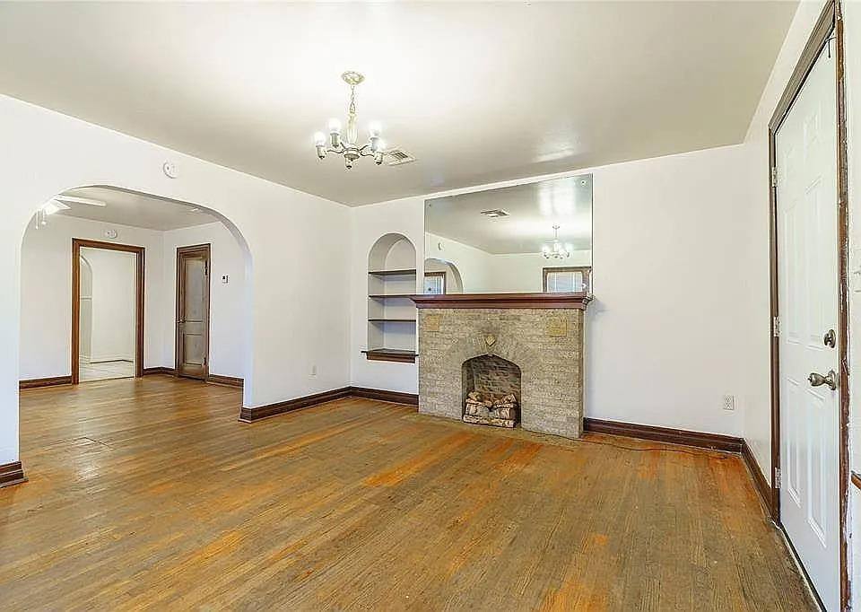 Apartment for rent at 2840 NW 23rd St, Oklahoma City, OK 73107