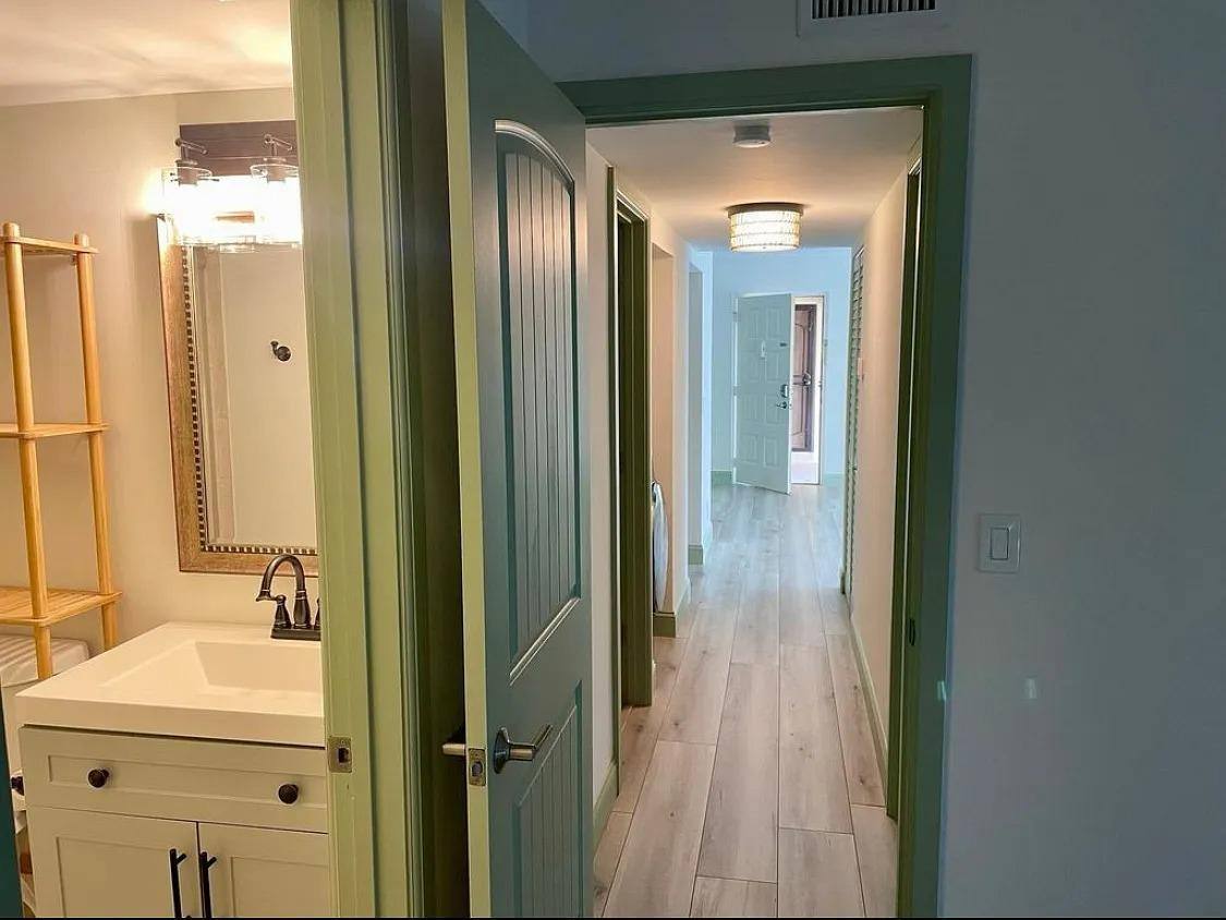Apartment for rent at Pine Ridge North, 616 Sea Pine Way, West Palm Beach, FL 33415