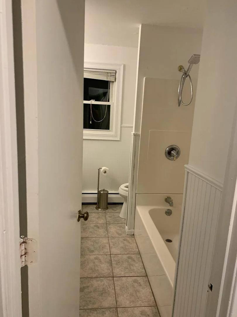 House for rent at 142 Mill St, Burlington, MA 01803