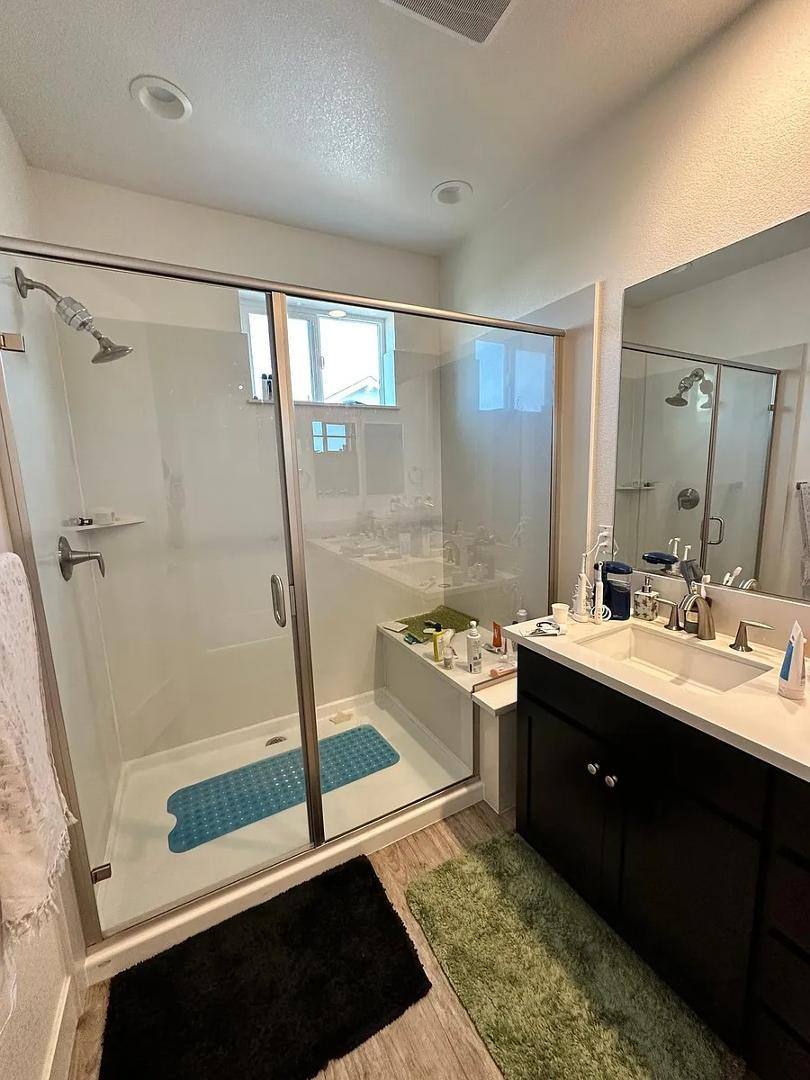 House for rent at 37645 Bay Crest Rd, Newark, CA 94560