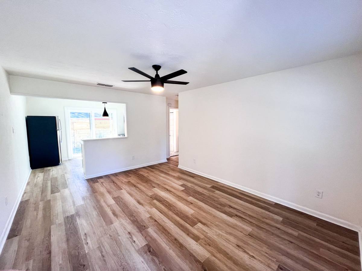 Apartment for rent at 414 SE 8th St, Gainesville, FL 32601