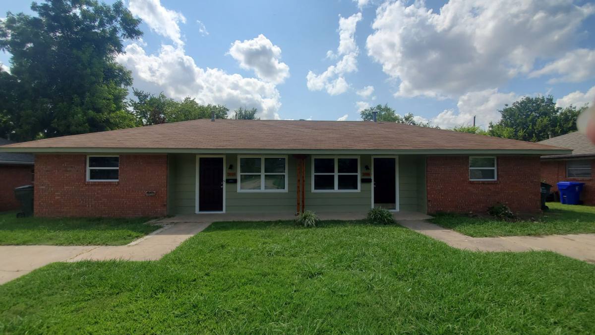House for rent at 2016 Cherokee Lane, Norman, OK 73071