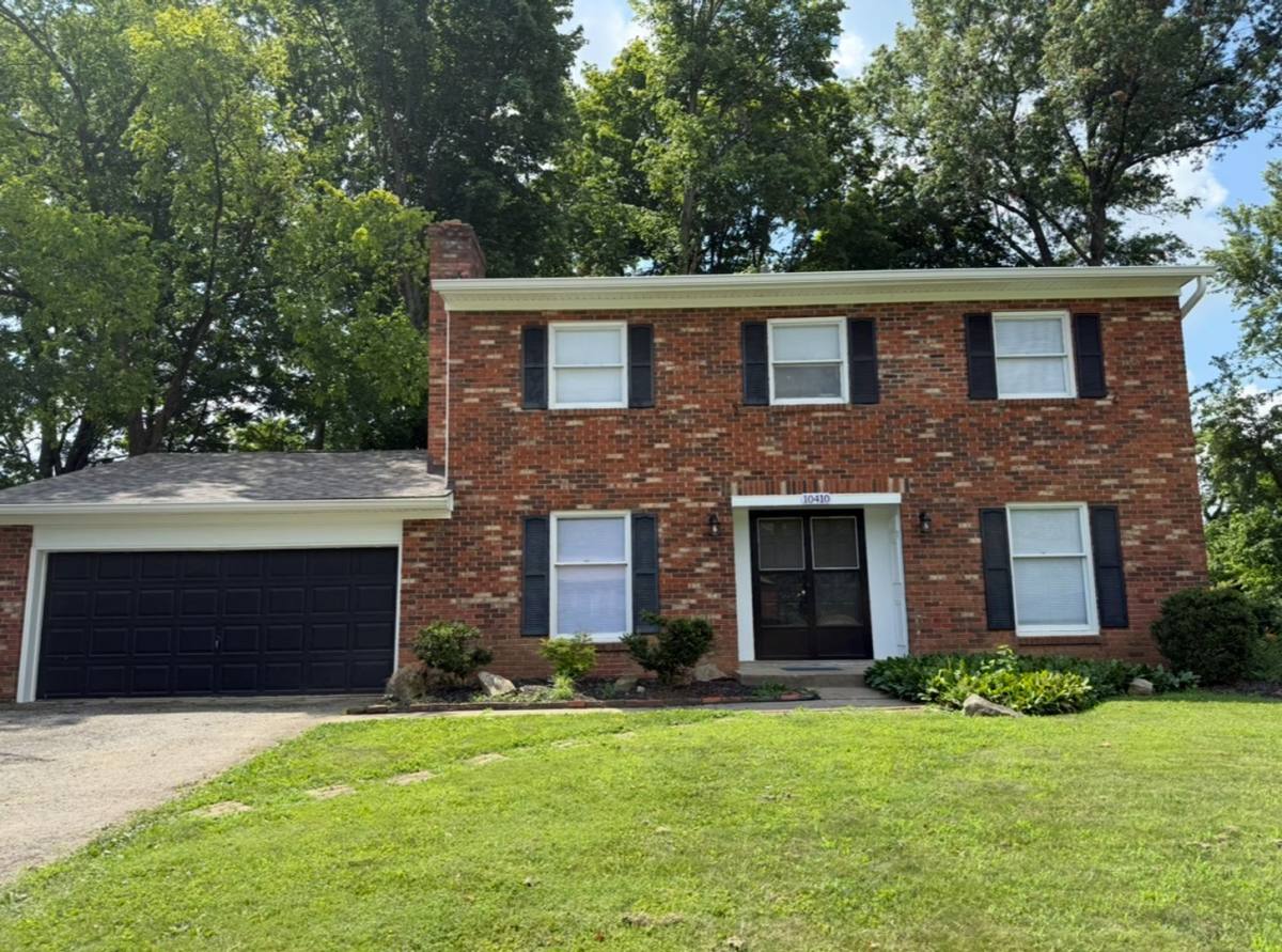 House for rent at 10410 Foxboro Dr, Louisville, KY 40223