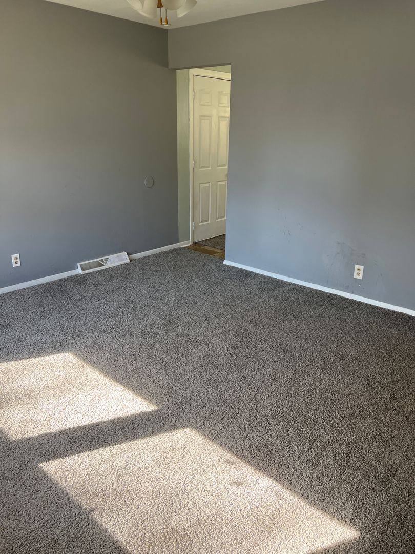 House for rent at 226 Clara Ave, Rockford, IL 61104