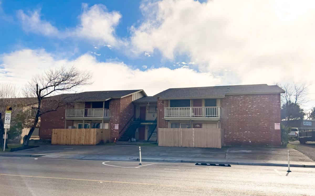 Apartment for rent at 8907 Parkfield Dr, Austin, TX 78758