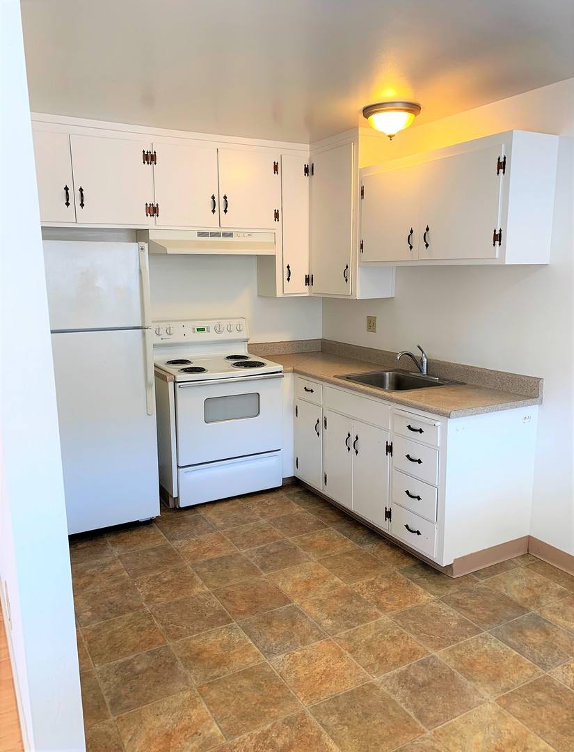Apartment for rent at 699 Grand Coulee Ave, Sunnyvale, CA 94087