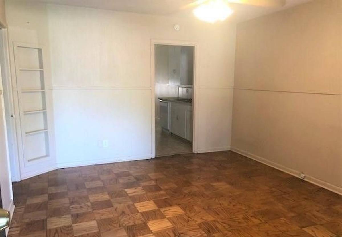 Apartment for rent at 1618 W St Mary Blvd, Lafayette, LA 70506