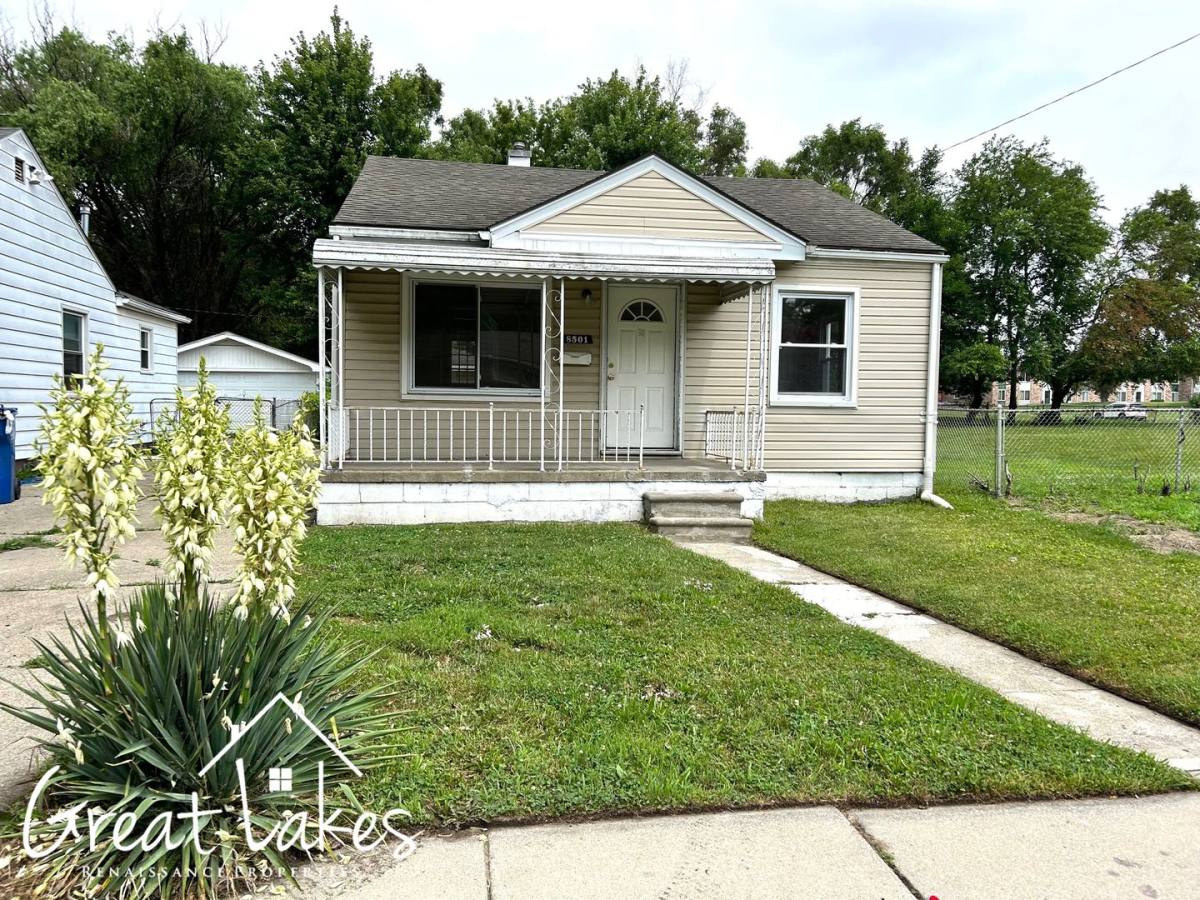House for rent at 8501 Westminster Ave, Warren, MI 48089