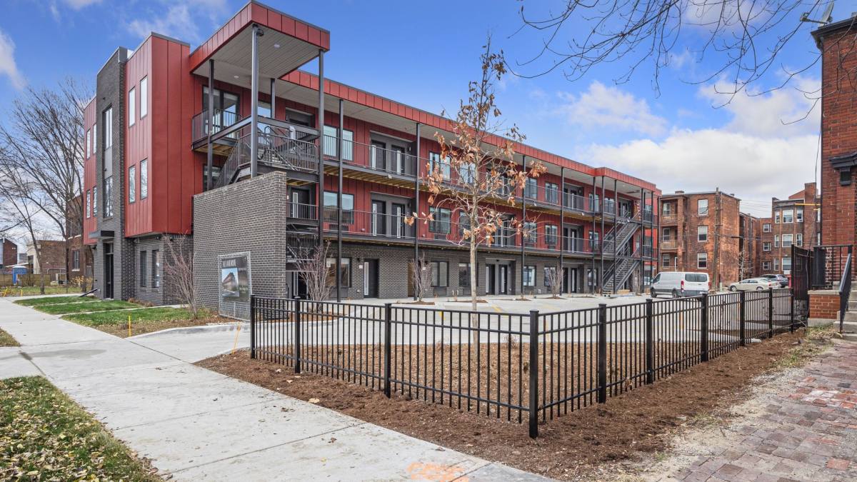 Apartment for rent at 664 W Alexandrine St, Detroit, MI 48201