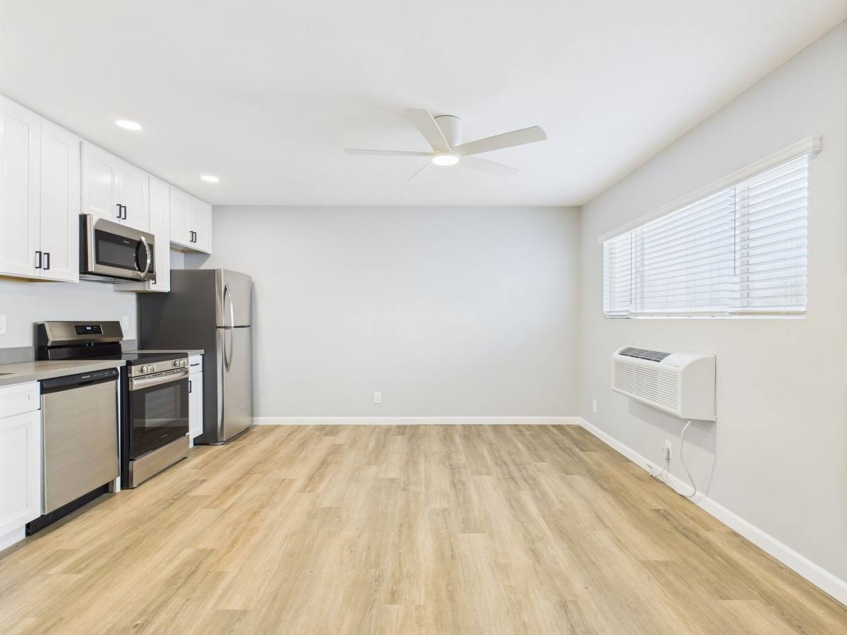 Apartment for rent at 1650 Emerald St, San Diego, CA 92109