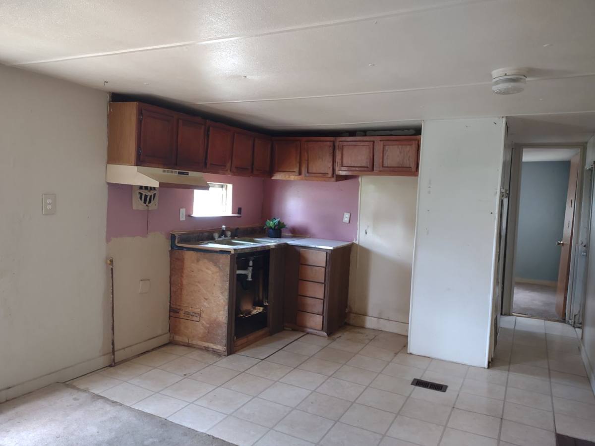 Apartment for rent at 2747 Hickman Rd, Poplar Bluff, MO 63901