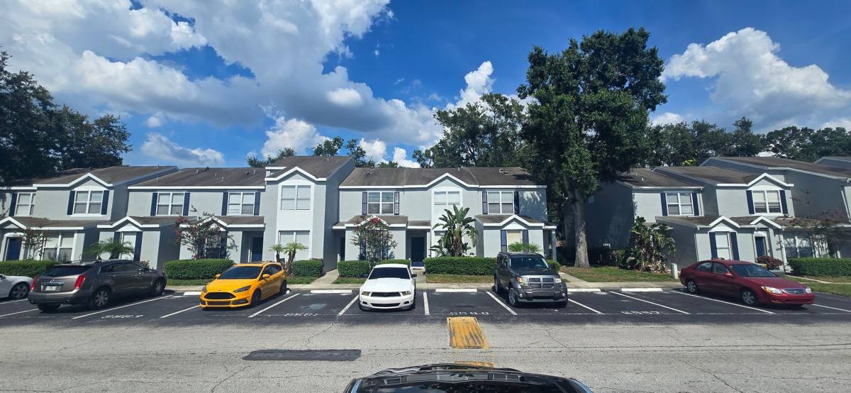 Apartment for rent at 6559 Osprey Lake Circle, Riverview, FL 33578