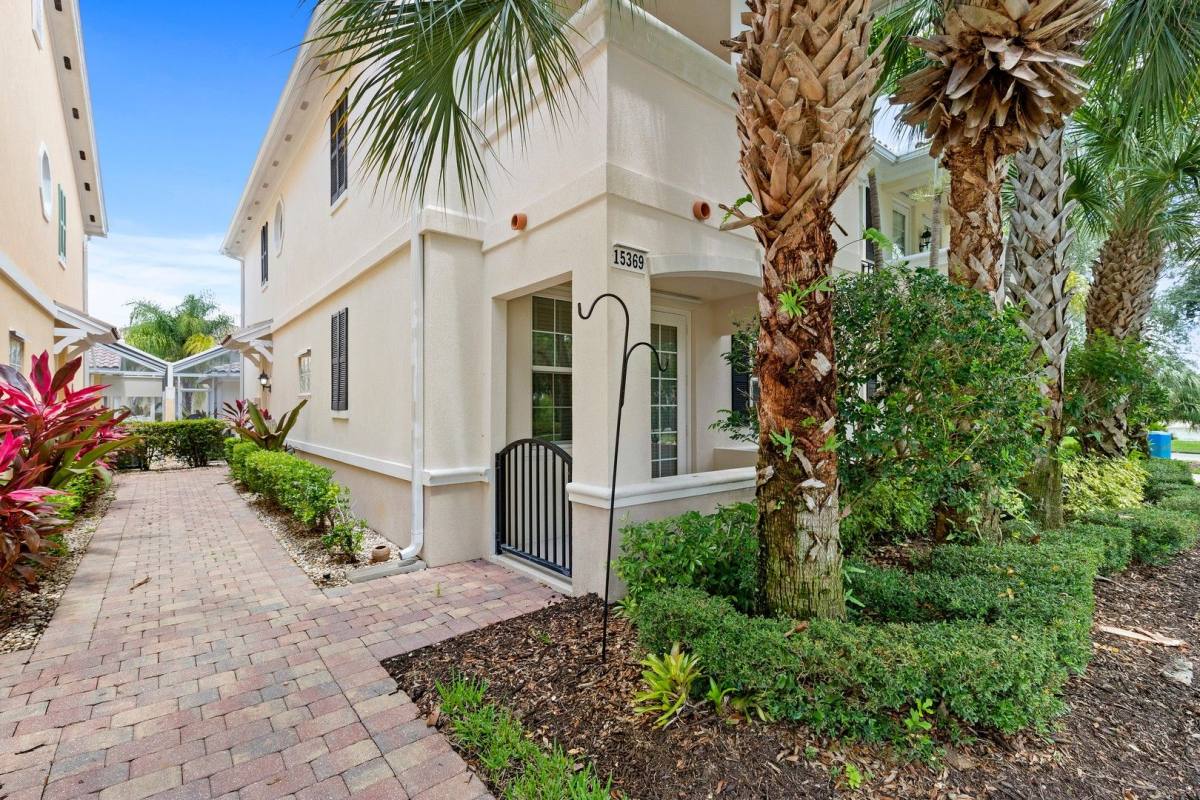 Townhouse for rent at 15369 Laughing Gull Lane, Bonita Springs, FL 34135