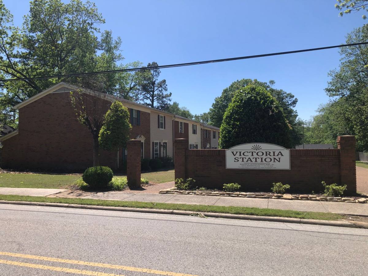 Townhouse for rent at 327 N Lafayette, Brownsville, TN 38012